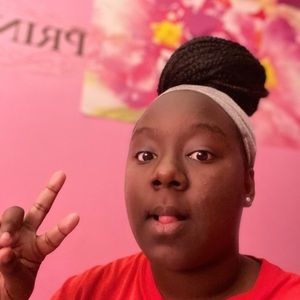 Meet your Posher, Jasmine